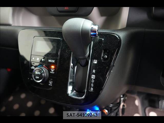 Toyota PASSO 2020-08 310972-19