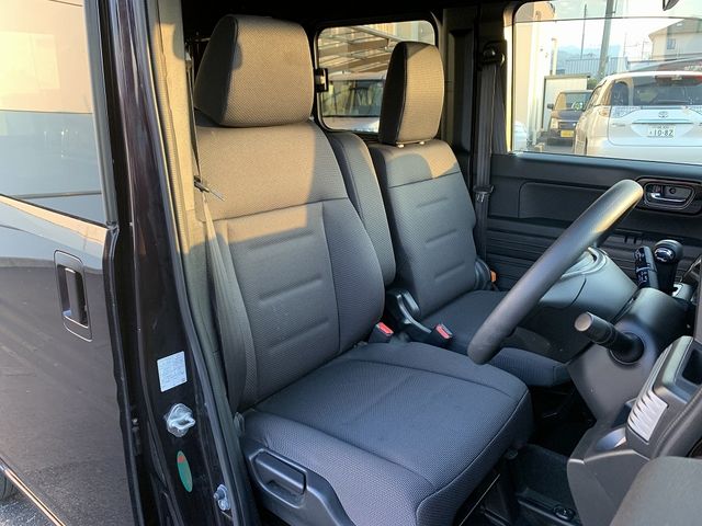 Honda N-VAN 2019-06 17406-6