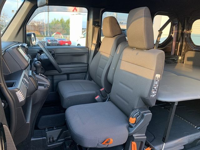 Honda N-VAN 2019-06 17406-11