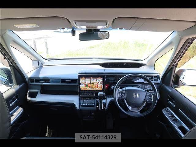Honda STEP WGN 2020-08 287161-8