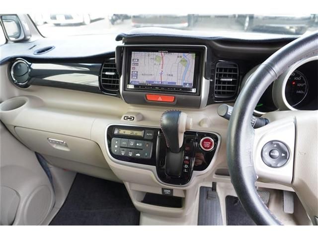 Honda N BOX 2014-10 4926-7