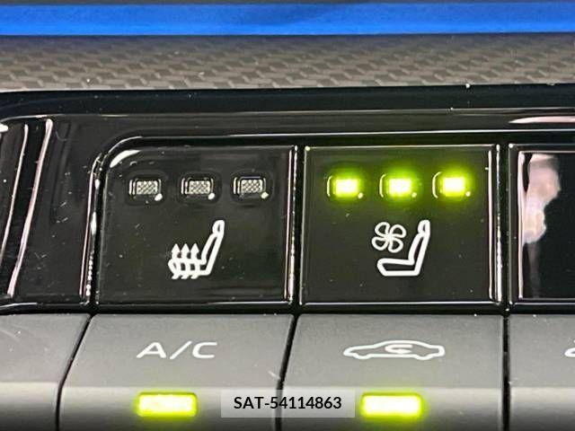 Toyota PRIUS 2023-07 366477-6