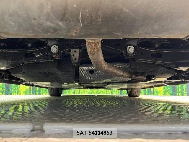 Toyota PRIUS 2023-07 366477-19