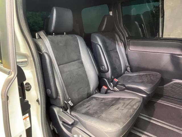 Toyota VOXY HYBRID 2020-12 193872-9