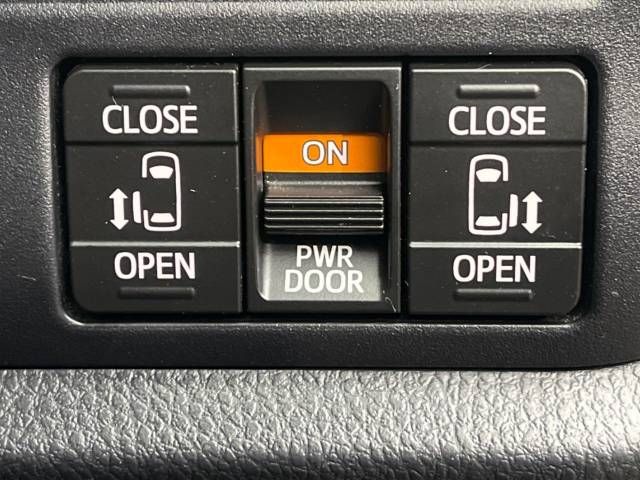 Toyota VOXY HYBRID 2020-12 193872-6