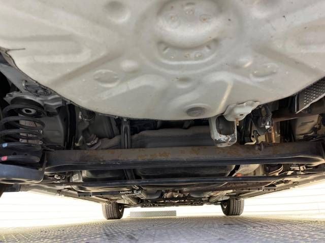Toyota PRIUS 2015-01 183519-19