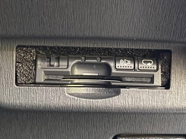 Toyota PRIUS 2015-01 183519-7
