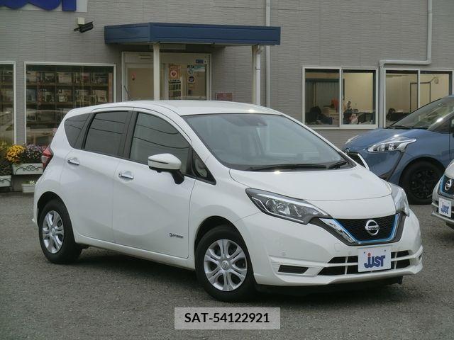 Nissan NOTE 2018-06 245767-11