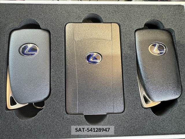 Lexus RC 2015-09 334365-4