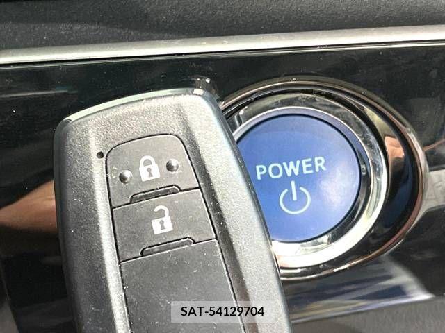 Toyota PRIUS 2020-01 213963-7