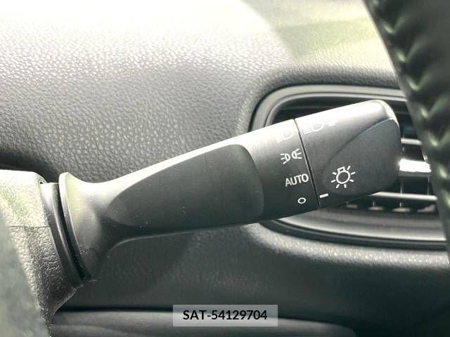 Toyota PRIUS 2020-01 213963-6