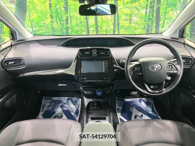 Toyota PRIUS 2020-01 213963-1