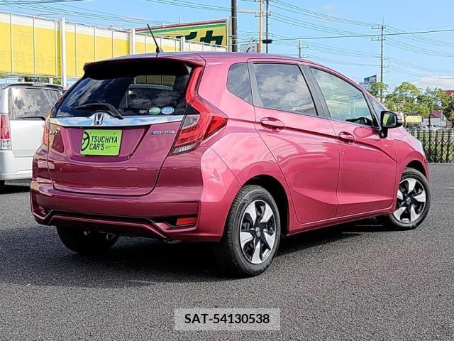 Honda FIT HYBRID 2018-01 304094-1