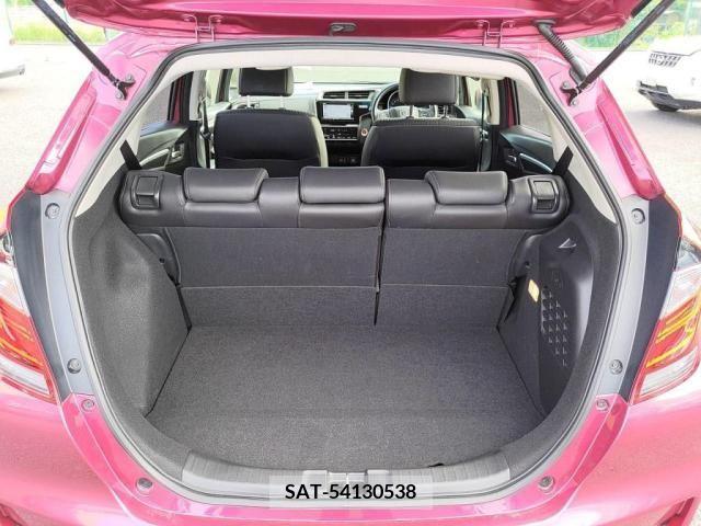 Honda FIT HYBRID 2018-01 304094-24