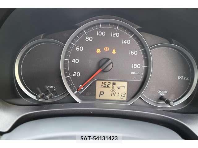 Toyota VITZ 2013-12 308713-5