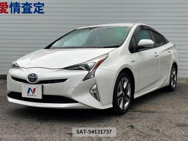 Toyota PRIUS 2017-08 322378-16
