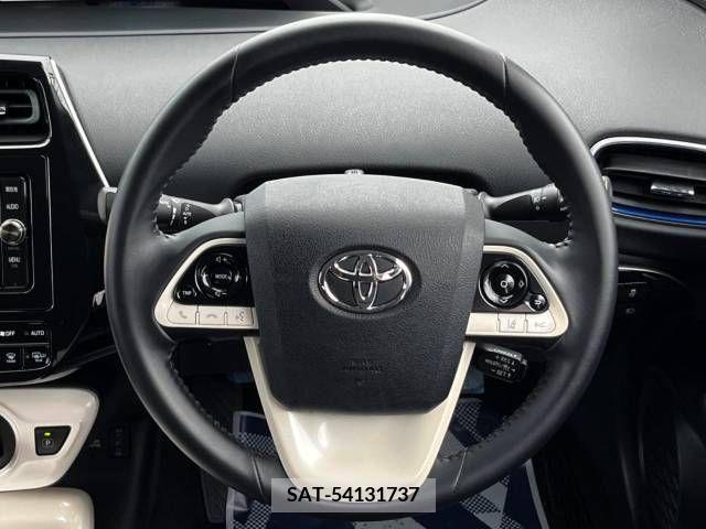Toyota PRIUS 2017-08 322378-13