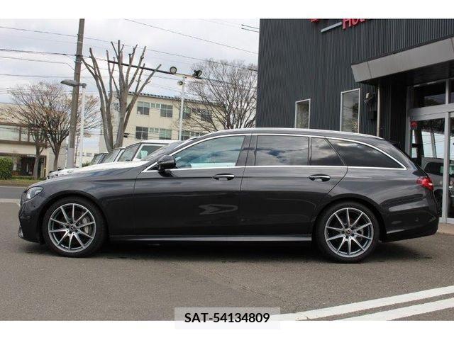 Mercedes Benz E-CLASS 2021-06 200082-3