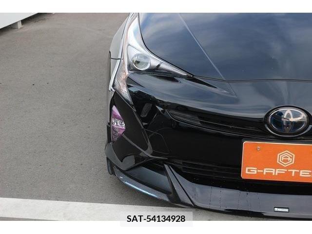 Toyota PRIUS 2017-04 205347-9