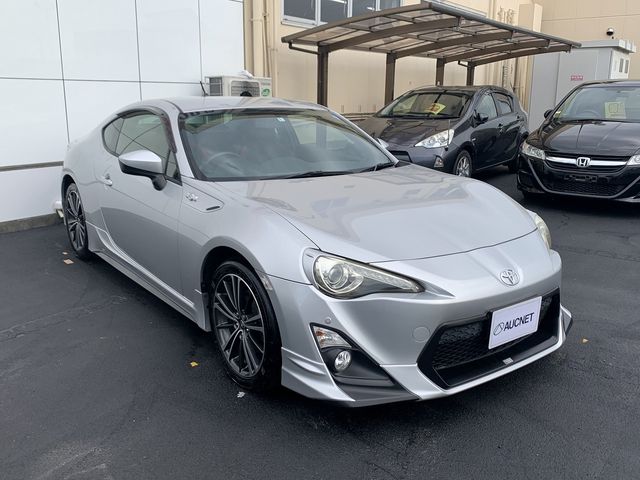 Toyota 86 2012-05 8390-2