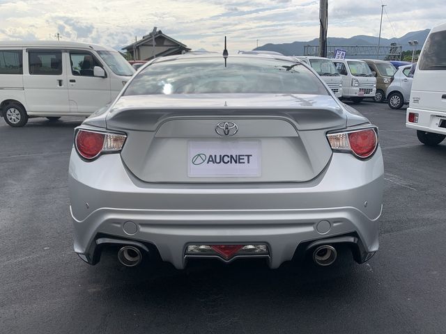 Toyota 86 2012-05 8390-4