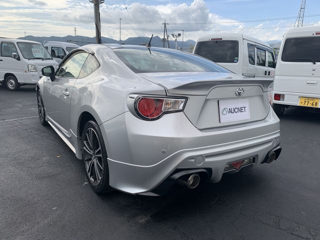 Toyota 86 2012-05 8390-5