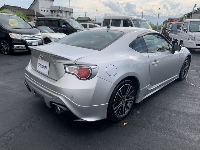 Toyota 86 2012-05 8390-3