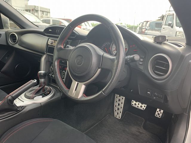 Toyota 86 2012-05 8390-7
