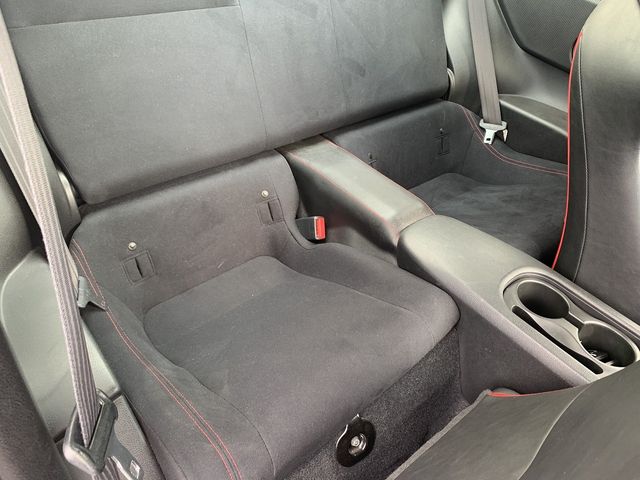 Toyota 86 2012-05 8390-11