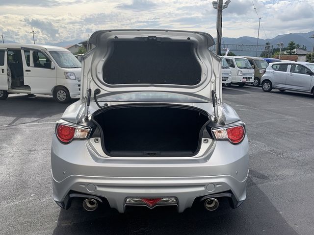 Toyota 86 2012-05 8390-21