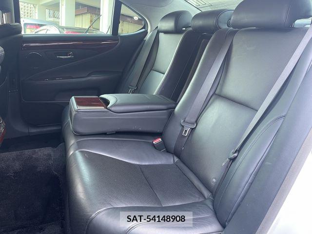 Lexus LS 2011-09 202110-9