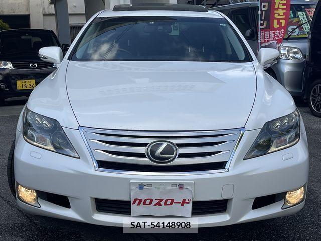 Lexus LS 2011-09 202110-1