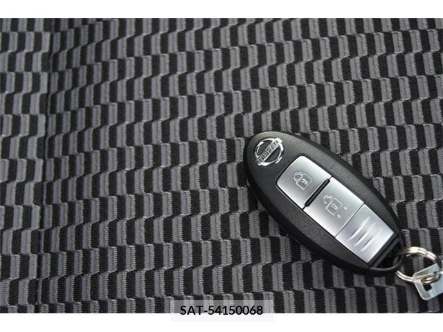 Nissan MARCH 2018-07 373625-24