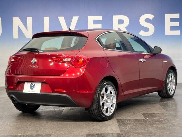 ALFA ROMEO GIULIETTA 2014-02 181214-13
