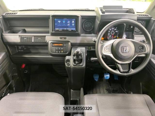 Honda N-VAN 2019-08 378995-1