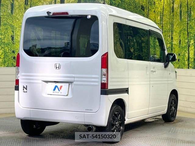Honda N-VAN 2019-08 378995-17