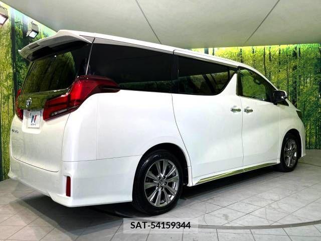 Toyota ALPHARD 2022-01 235814-17