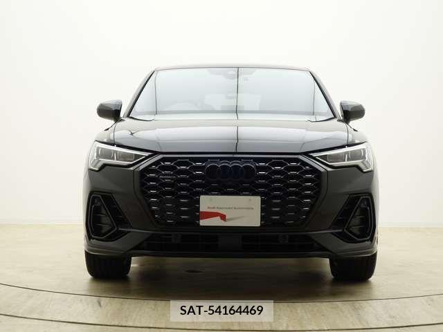 Audi Q3 2021-03 317862-1