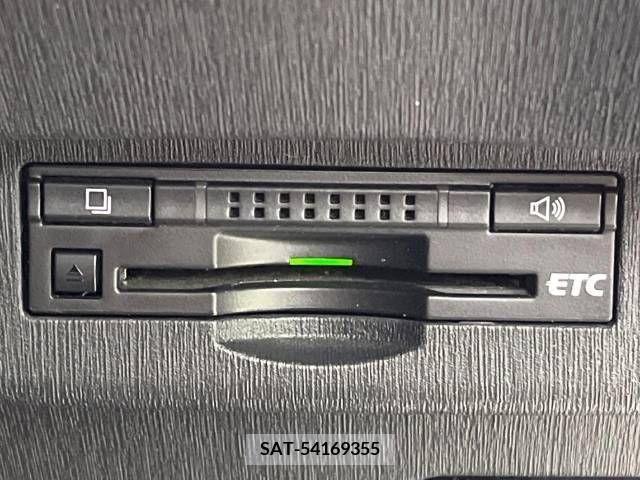 Toyota PRIUS 2013-03 221312-4