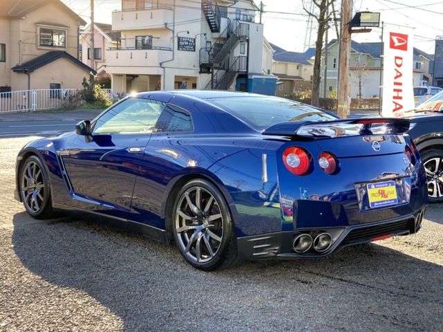 Nissan GT-R 2013-03 266-3