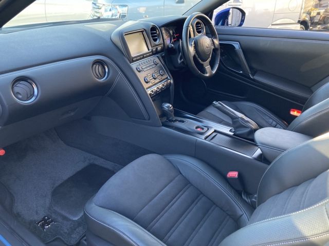 Nissan GT-R 2013-03 266-24