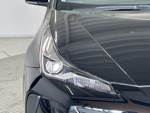 Toyota PRIUS 2019-08 9074-9