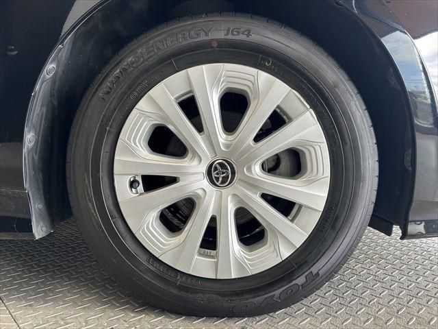 Toyota PRIUS 2019-08 9074-12