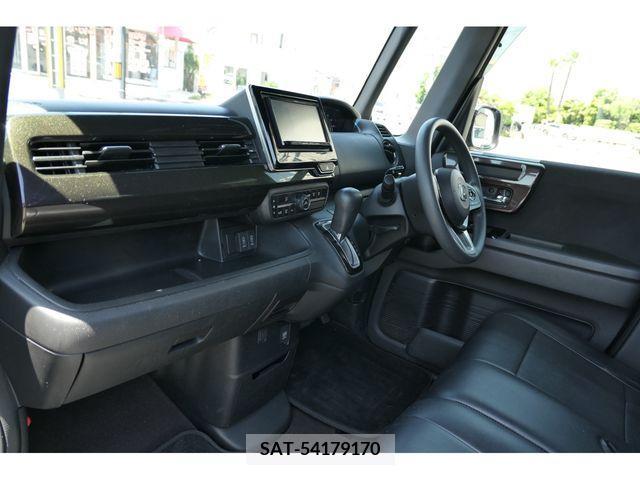 Honda N BOX CUSTOM 2018-02 279194-11
