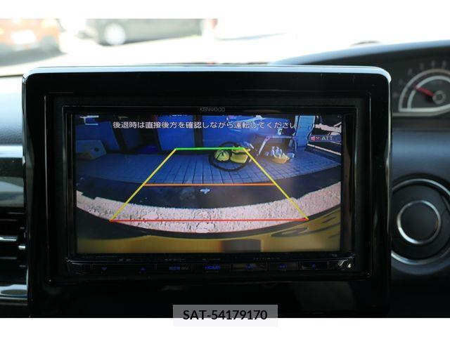 Honda N BOX CUSTOM 2018-02 279194-27