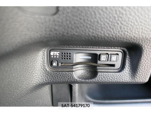 Honda N BOX CUSTOM 2018-02 279194-28