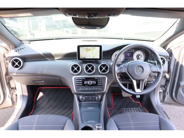 Mercedes Benz A-CLASS 2014-01 20741-4