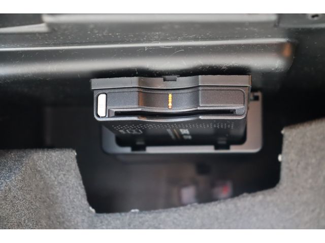 Mercedes Benz A-CLASS 2014-01 20741-10