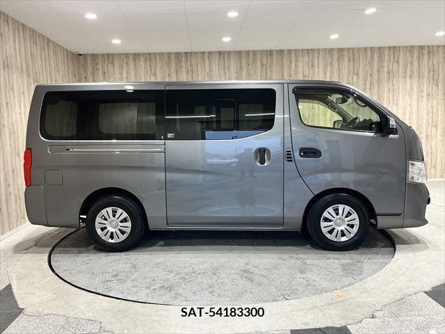 Nissan NV350 Caravan 2018-12 241117-3