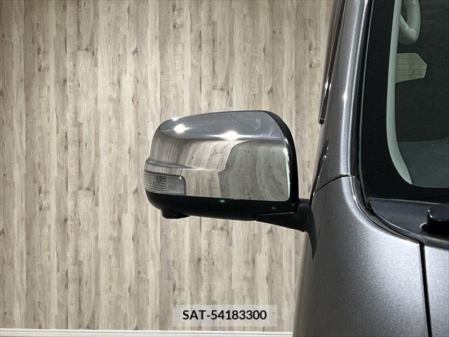 Nissan NV350 Caravan 2018-12 241117-10